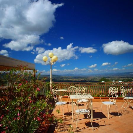 Nuovo Mondo Montefalco Exterior photo